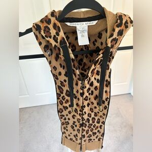 Veronica beard leopard Dickey